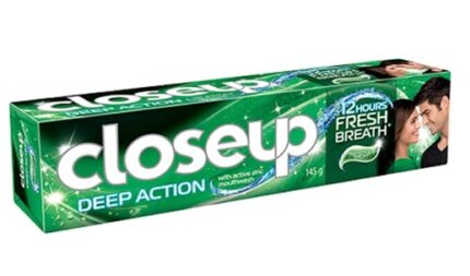 CLOSE UP TOOTH PASTE (B)